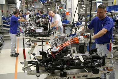 Volkswagen plans to produce some one million vehicles in Wolfsburg