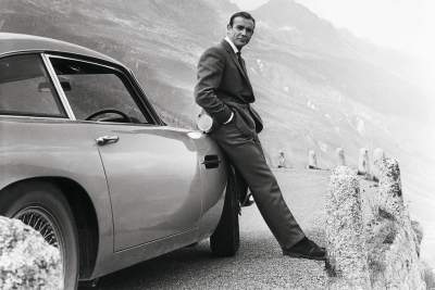 Aston Martin recreates iconic James Bond 'Goldfinger' DB5