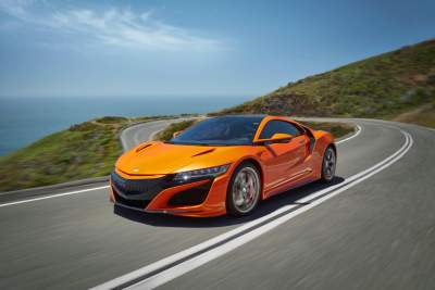 Honda further enhances capabilities of its groundbreaking NSX hybrid supercar