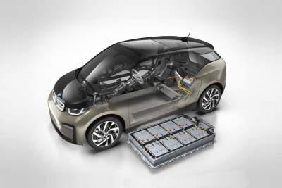 Updated BMW i3 gets new battery for extra range