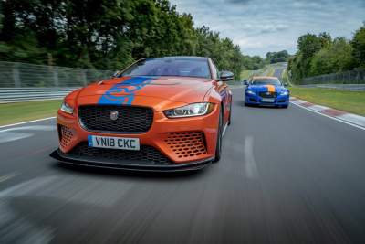 Taxi experience with the Jaguar XE SV Project 8