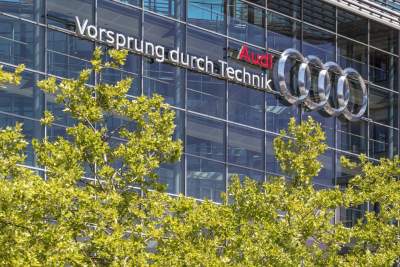 Audi and Umicore develop closed loop battery recycling
