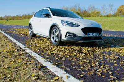 Ford introduces the Focus Active crossover