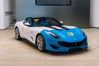 Ferrari reveals the one-off SP3JC