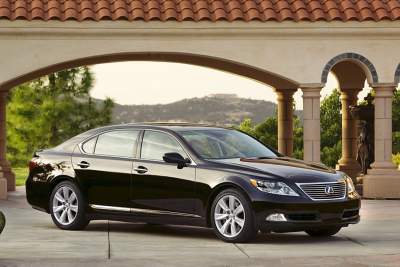 European premiere for the Lexus LS 600h