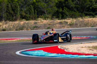 DS Techeetah ready to hit the streets with the DS E-Tense FE19