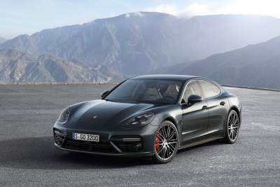 Porsche recalls Panamera models to the workshops