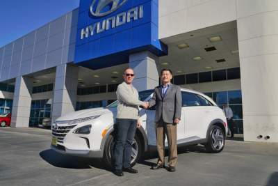 Hyundai delivers first Nexo in California