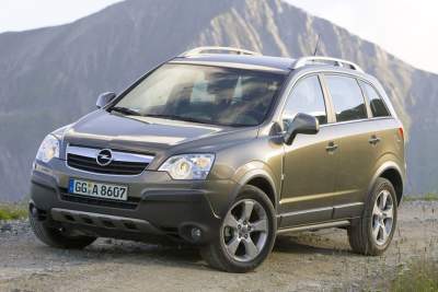Paris Motor Show: World Premiere for New Opel Antara