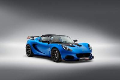 Lotus records strongest retail year since 2011