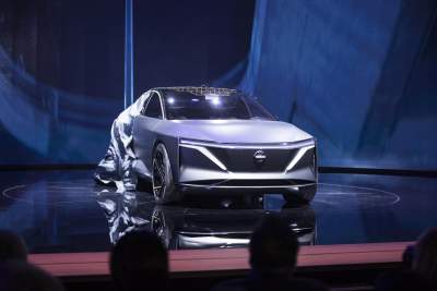 Nissan IMs concept makes world debut