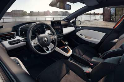 Renault reveals interior of the all new Clio
