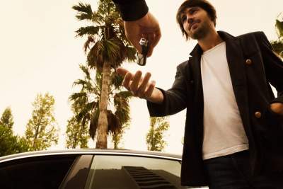 Audi expands premium mobility offering in Europe