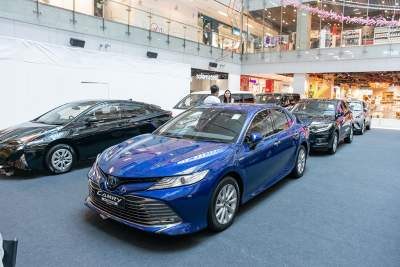 Check out the latest deals at sgCarMart Venture Cars Trusted Brand showcase