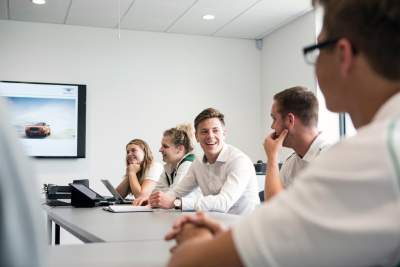 Bentley opens apprentice recruitment for 2019