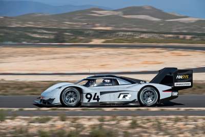 Successful start to ID. R electric race car test programme