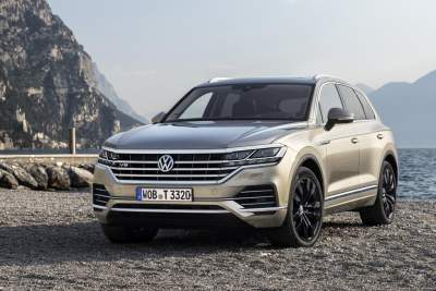 Volkswagen celebrates world premiere of new Touareg V8 TDI in Geneva