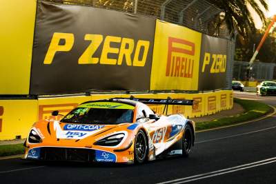 McLaren 720S GT3 takes victory in Melbourne