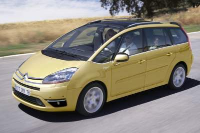 Looks good, feels good, even smells good - the new Citroen C4 Picasso