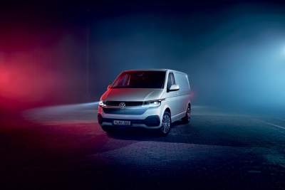 Volkswagen debuts new Transporter van