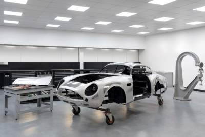 Aston Martin DB4 GT Zagato Continuation takes shape