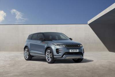 New Range Rover Evoque scores five stars for safety