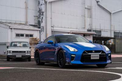 Nissan GT-R 50th Anniversary Editon debuts in New York