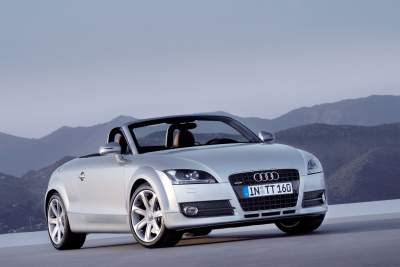 Audi Airs New Open-top TT for Summer 2007