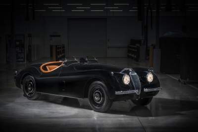 Jaguar creates custom XK120 for David Gandy