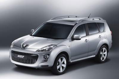 Peugeot 4007 - A new driving experience