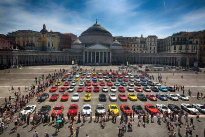 The Cavalcade brings the world of Ferrari to Campania