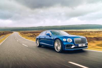 Bentley Flying Spur auctioned at Elton John AIDS foundation gala