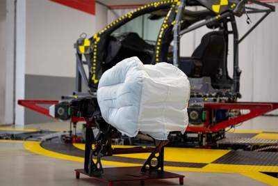 Honda announces new passenger front airbag design to enhance protection