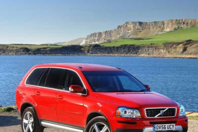Volvo XC90 achieves highest safety award.