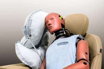 Hyundai Motor Group develops centre side airbag