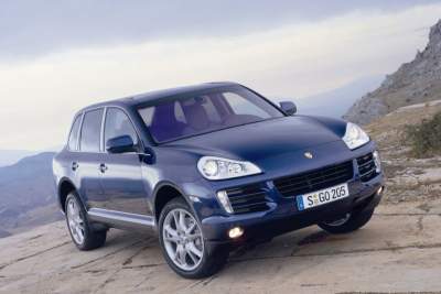 Porsche presents the next generation Cayenne: More performance, less fuel