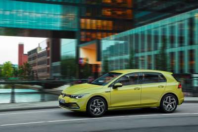 World premiere for the new Golf: Digitalised, connected, and intelligent