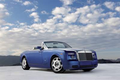 Rolls-Royce Launches Phantom Drophead Coupé at Detroit
