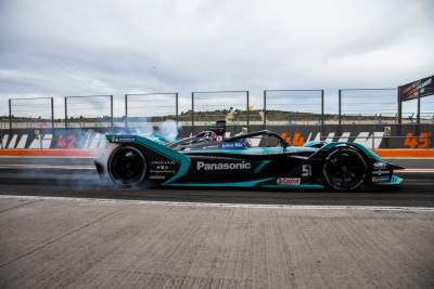 Panasonic Jaguar Racing and Castrol partner on electric vehicle technology