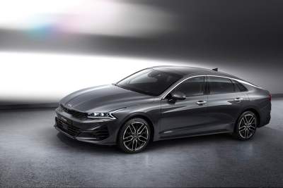 Kia reveals exterior images of all new K5 fastback