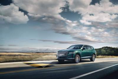 Genesis launches the GV80 flagship SUV