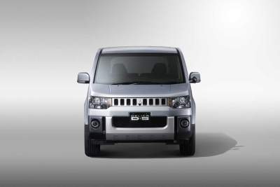 Mitsubishi Motors launches new Delica D:5