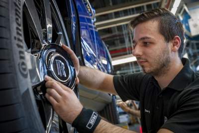 Applications open for Rolls-Royce apprenticeship programme