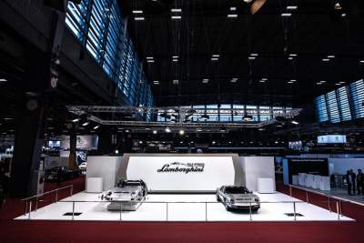 Lamborghini to display a Miura SVJ at Retromobile