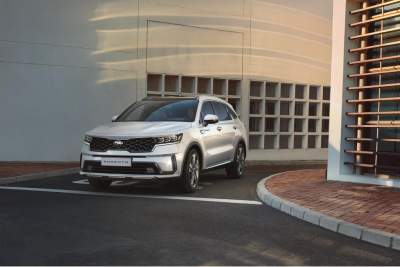 Kia reveals the first images of the new Sorento