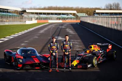 Formula One drivers join Aston Martin Valkyrie test regime