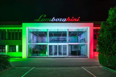 Lamborghini starts production of surgical masks
