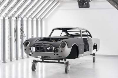 Aston Martin DB5 resumes production after 55 years