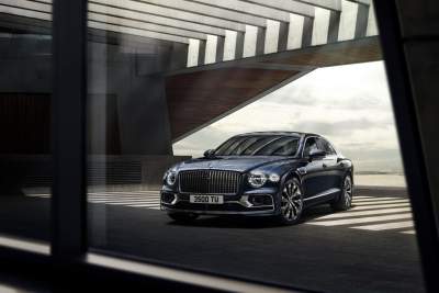 Bentley reveals the engineering behind the Rotating Display