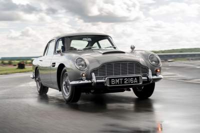 First new Aston Martin DB5 Goldfinger Continuation completed
